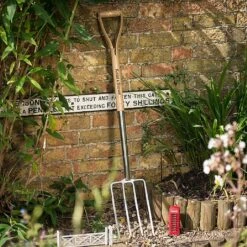 Kent & Stowe Stainless Steel Digging Fork -Garden Care Shop 1031049 3
