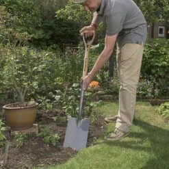 Kent & Stowe Carbon Steel Digging Spade -Garden Care Shop 1031067 2