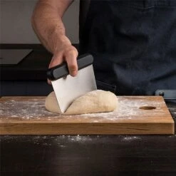 Ooni Pizza Dough Scraper 7 Ooni Pizza Dough Scraper -Garden Care Shop 1171243 3