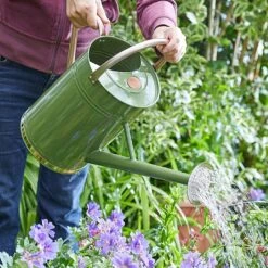 Smart Garden 9L Galvanised Steel Watering Can - Various Colours 14 Smart Garden 9L Galvanised Steel Watering Can - Various Colours -Garden Care Shop LRGWTRCAN 5
